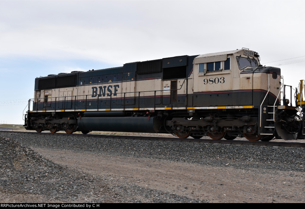 BNSF 9803